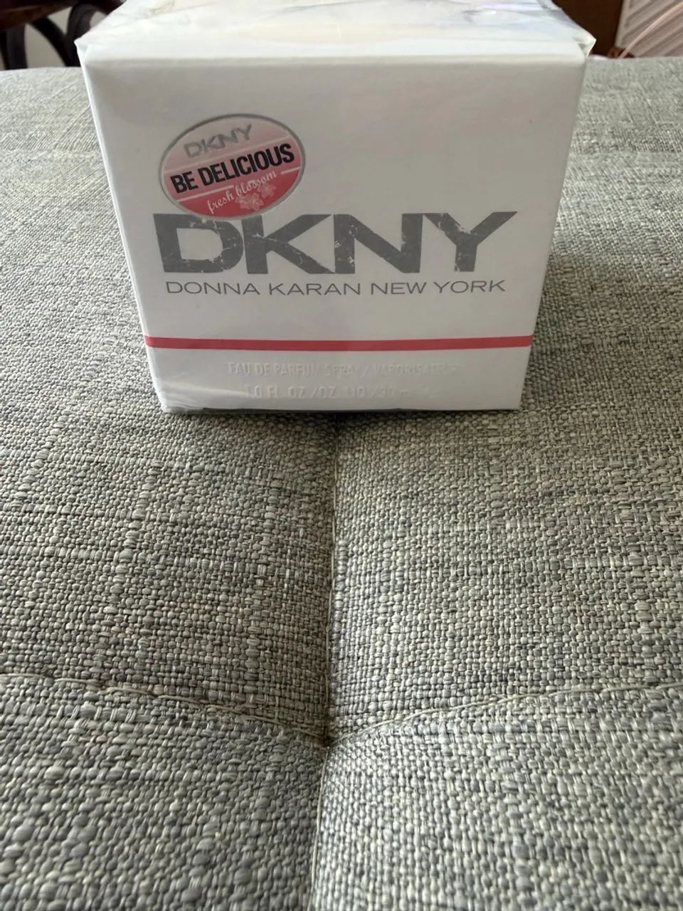 Perfume DKNY Be Delicious 30ml - lacrado