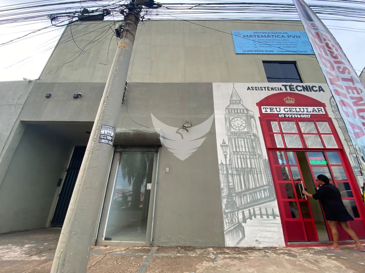 PREDIO COMERCIAL COM RESIDENCIAL NOS FUNDOS
