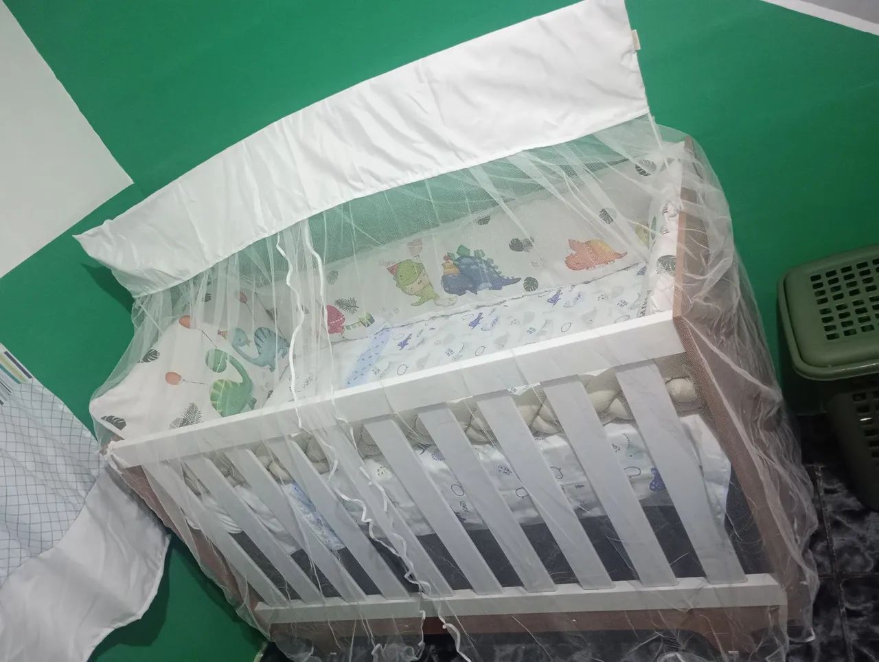 Berço semi novo! 