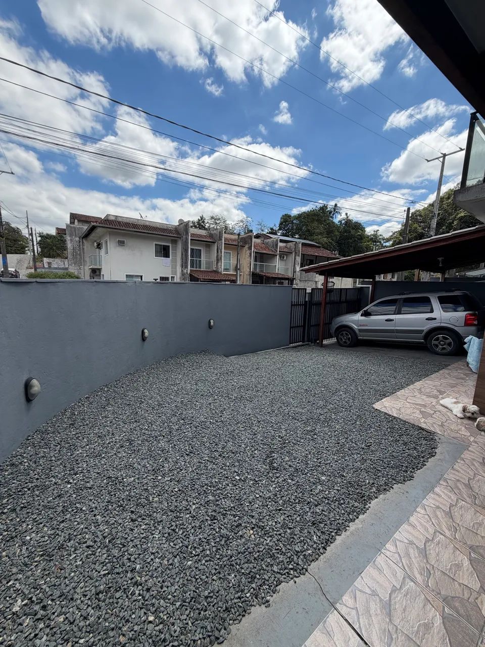 Casa sobrado geminado esquina - Foto 3