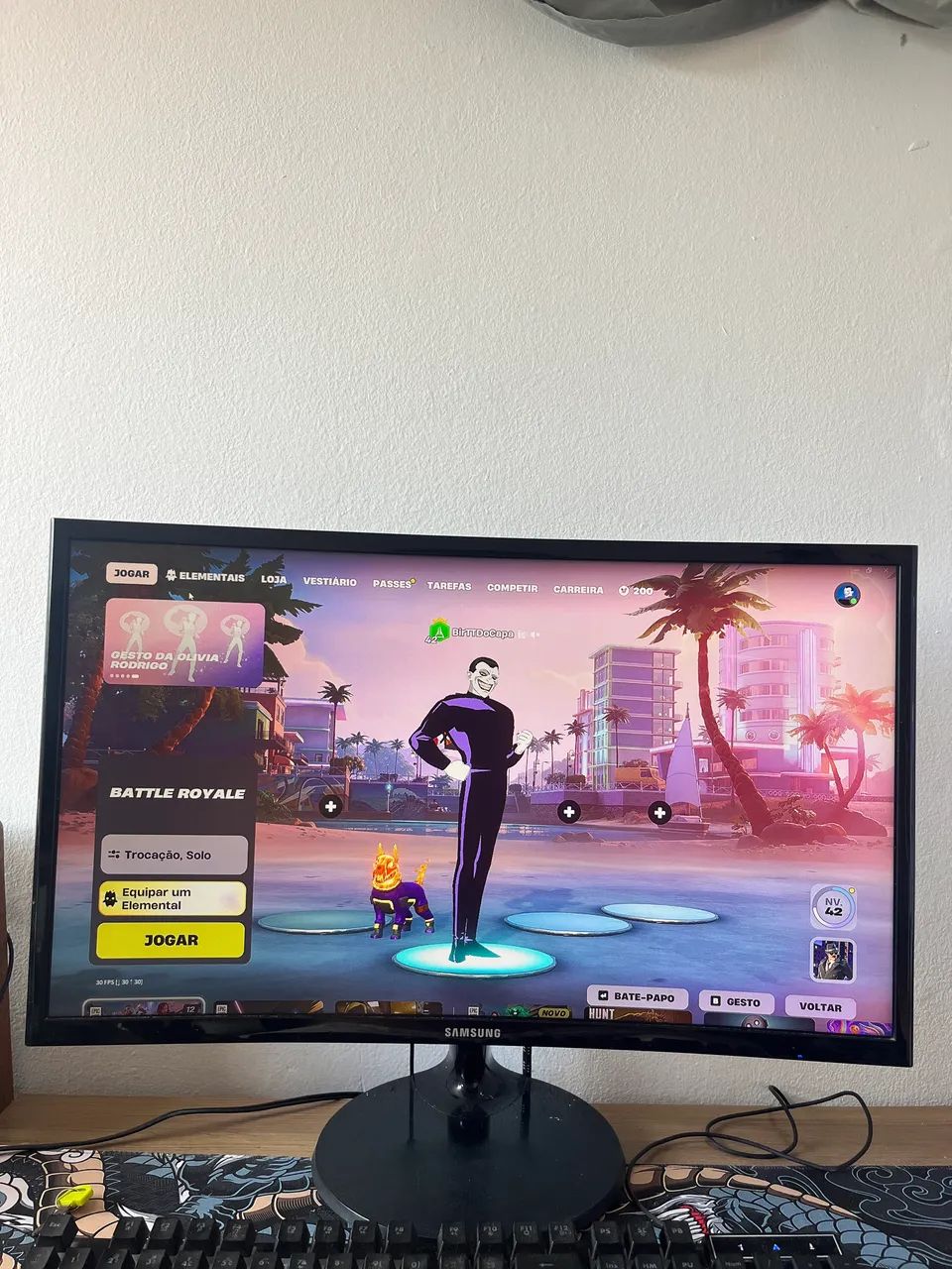 Monitor Samsung Curvo 24? Full HD modelo: C24F390FHL
