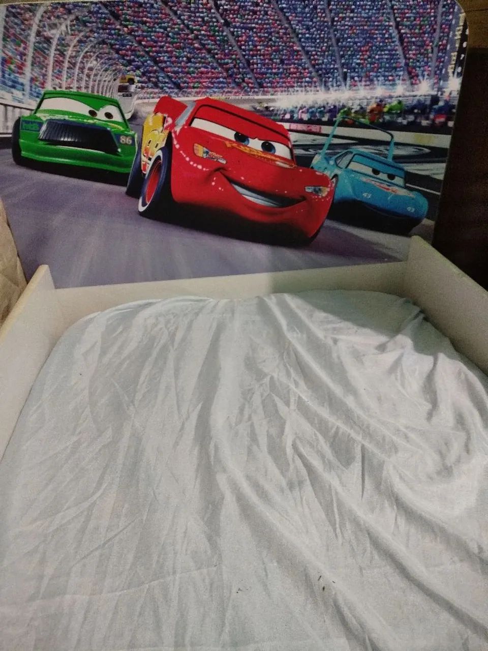 Cama infantil McQueen + colchão  - Foto 4