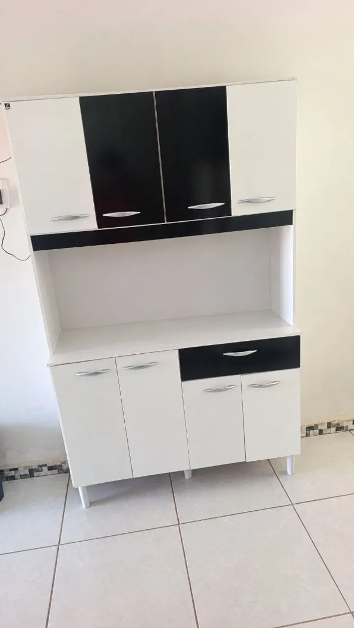 Vende-se armário 