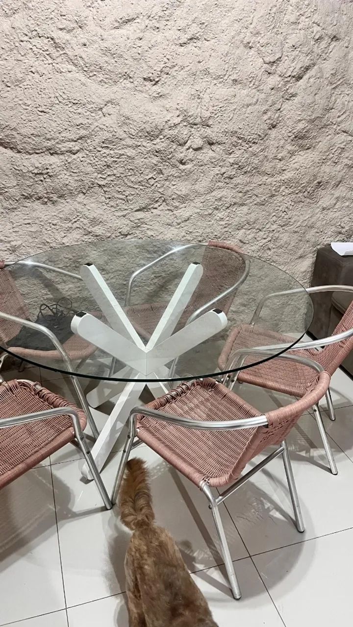 Mesa de jantar redonda com tampo de vidro - Foto 3