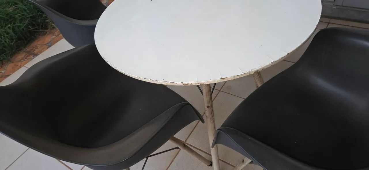 Mesa com 4 cadeiras - Foto 5