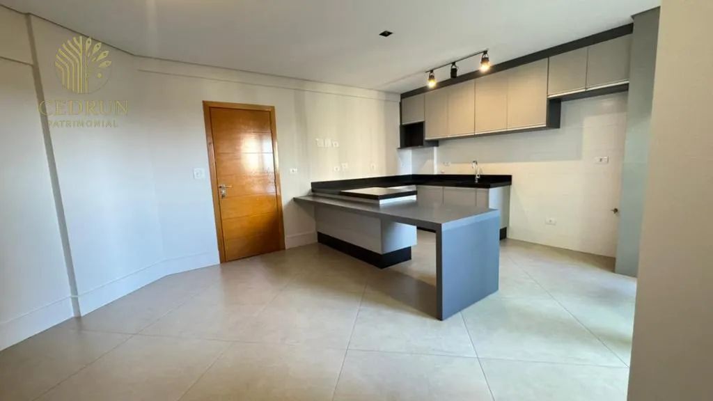 Apartamento para alugar em Maringá, Av. Pedro Taques, Edifício Santa Catarina, com 3 quart - Foto 2