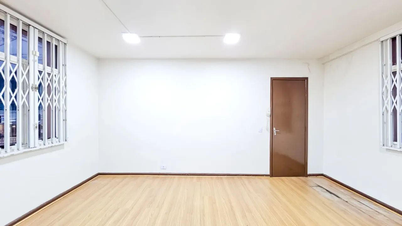 Conj. Comercial Centro 30m² - Foto 4