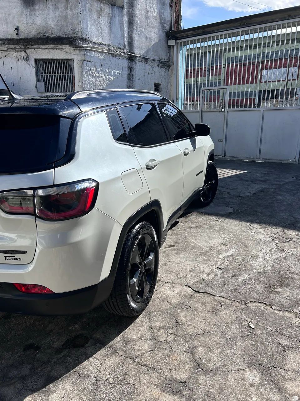 Jeep Compass Night Eagle 2.0 4X2 Flex 16V AUT 2018 - Foto 4