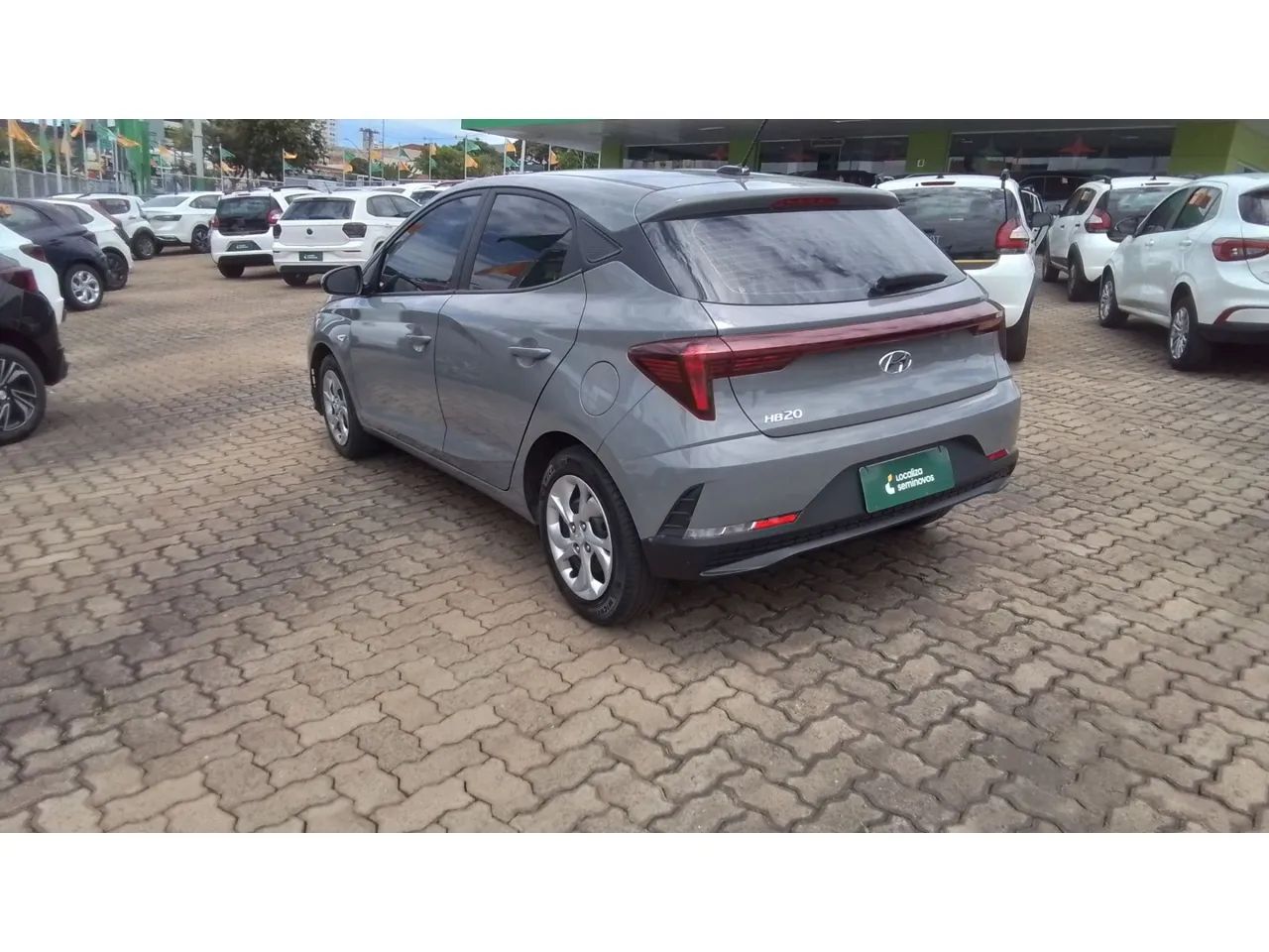 Hyundai HB20 Comfort 1.0 Flex 12V Mec., foto 4 de 9