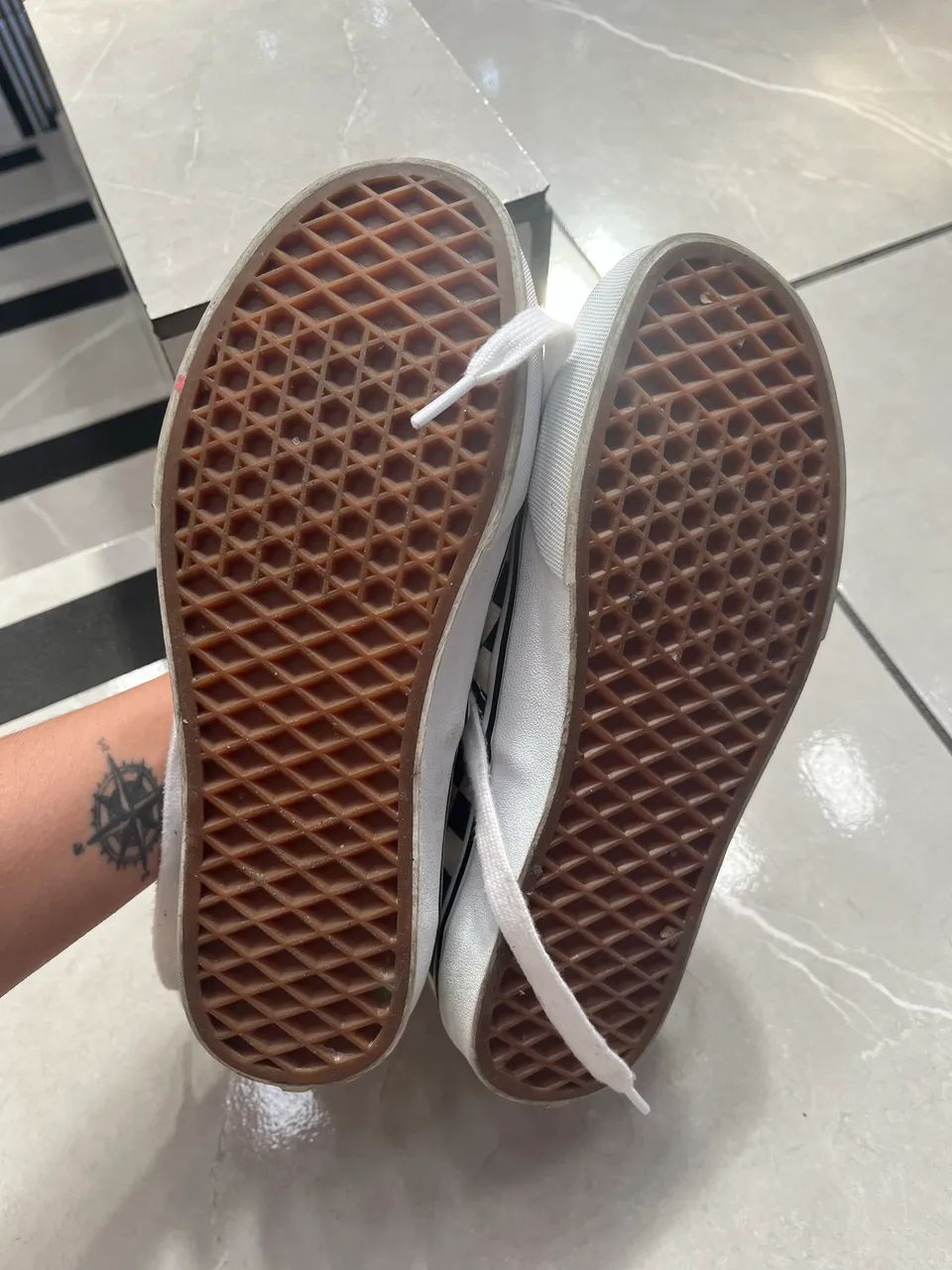 Tênis Vans Xadrez Checkerboard Black Off White - Foto 2