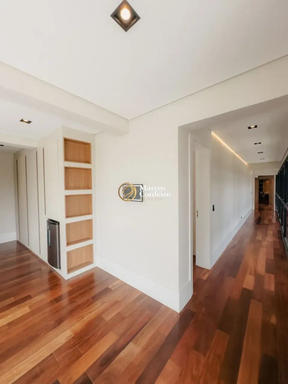 Casa para venda possui 980 metros quadrados com 7 quartos no Alphavile São Paulo - Foto 11