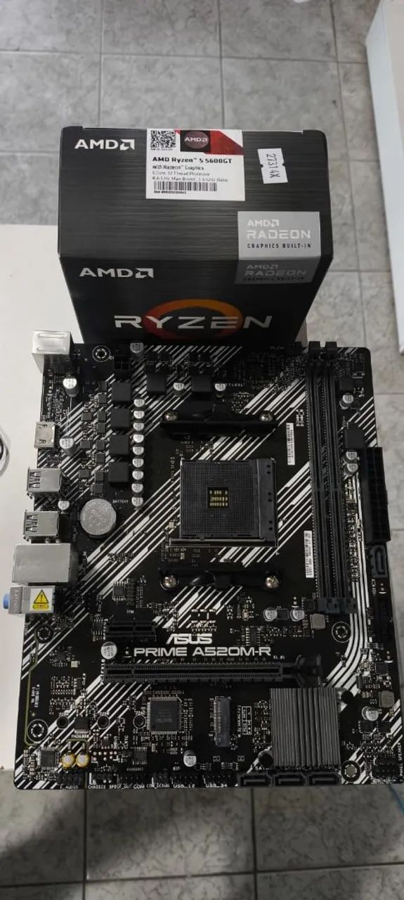 Notebook i5 11400f quebrado pra retirar peça 