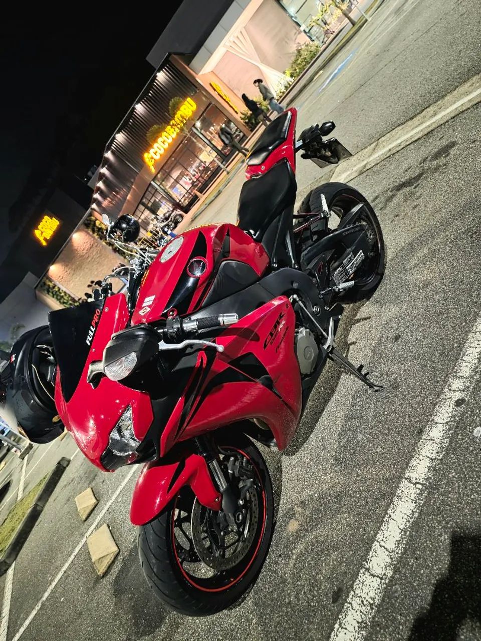 CBR 1000 Fireblade  - Foto 2