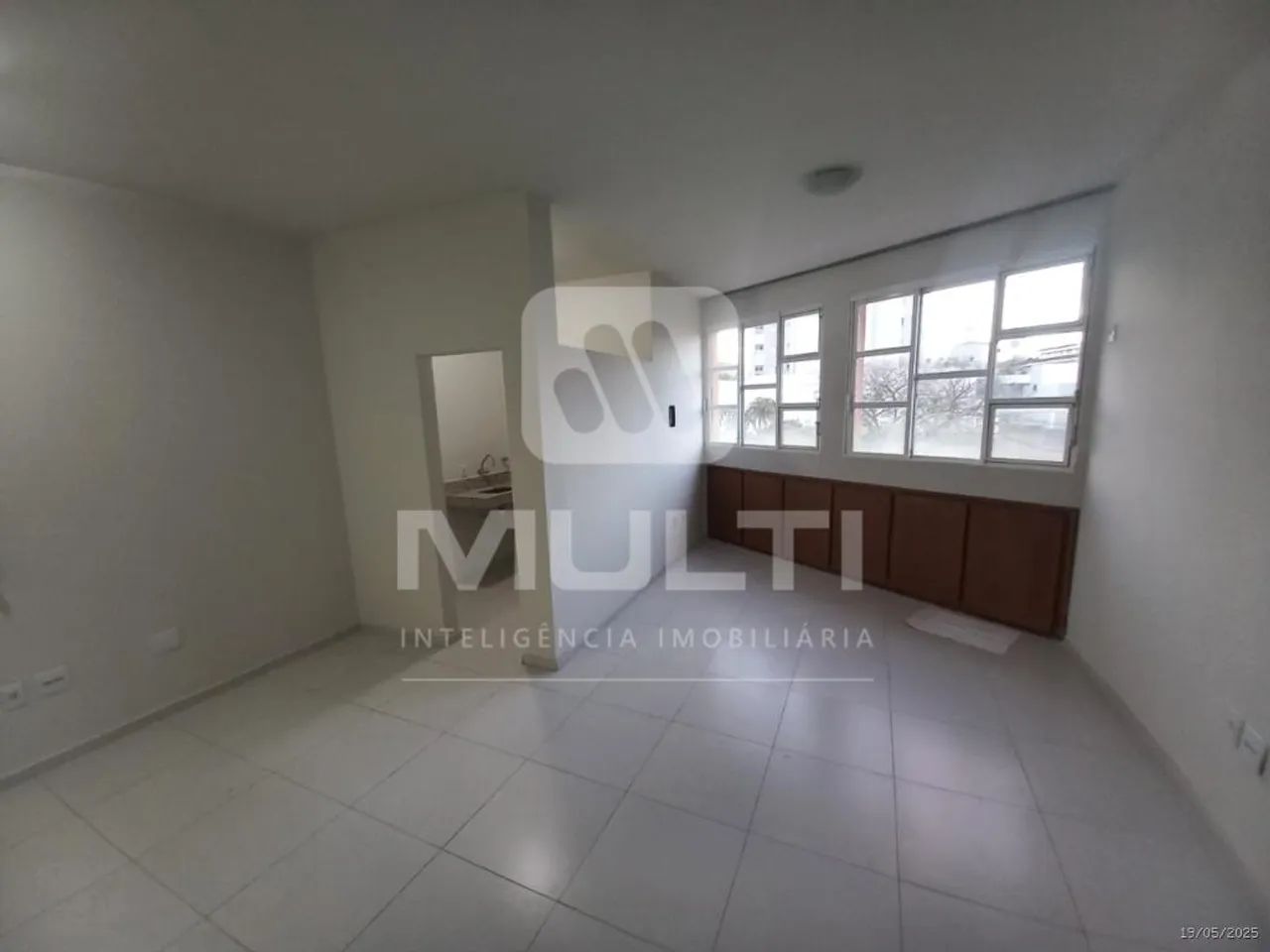 Sala - OSVALDO REZENDE