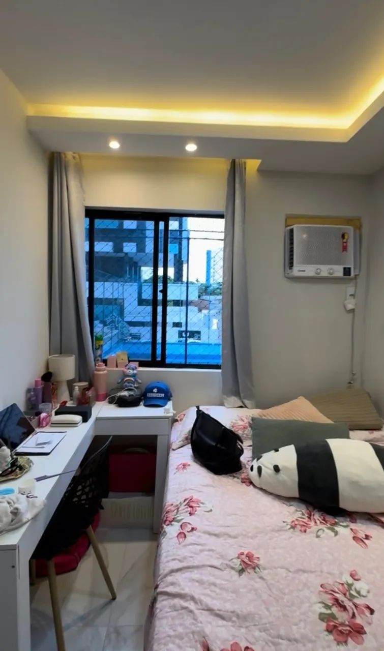 Alugo quarto (meninas)