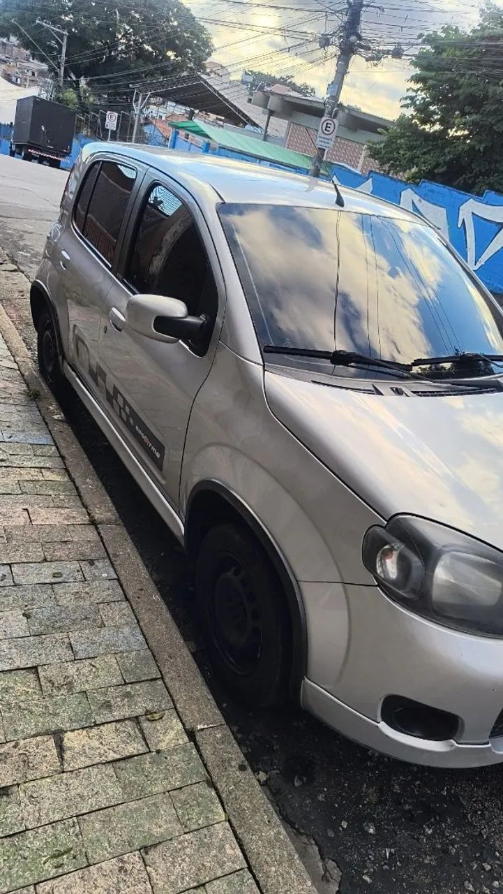 Fiat Uno Sporting 1.4 EVO Fire Flex 8V 4P 2012 - Foto 4