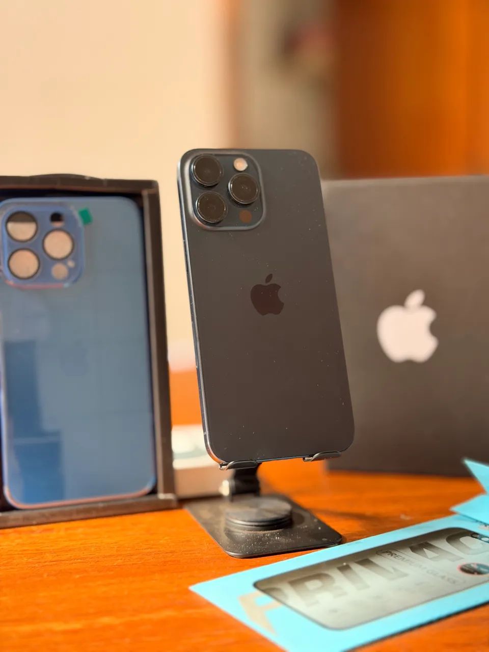 IPHONE 15 pro max 256 - Foto 3