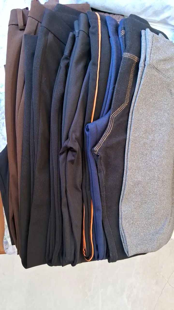 Lote roupas - Foto 5