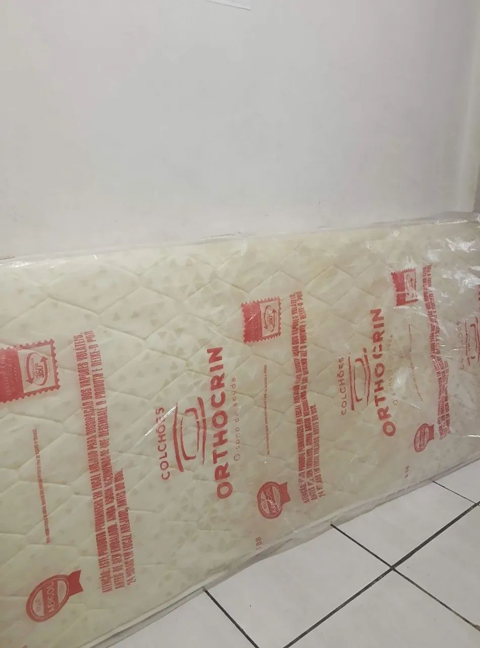 Colchão ortocrim solteiro aceito troca.