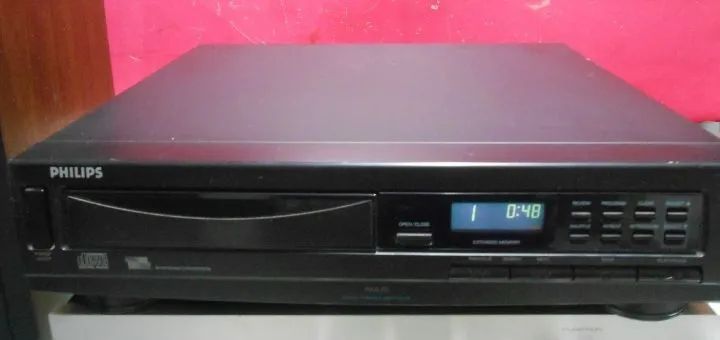 Toca CD Philips AK630 - Foto 2
