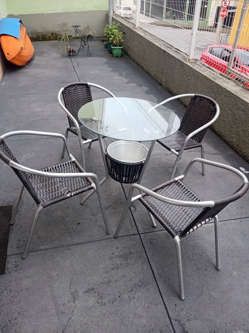 Mesa de alumínio 