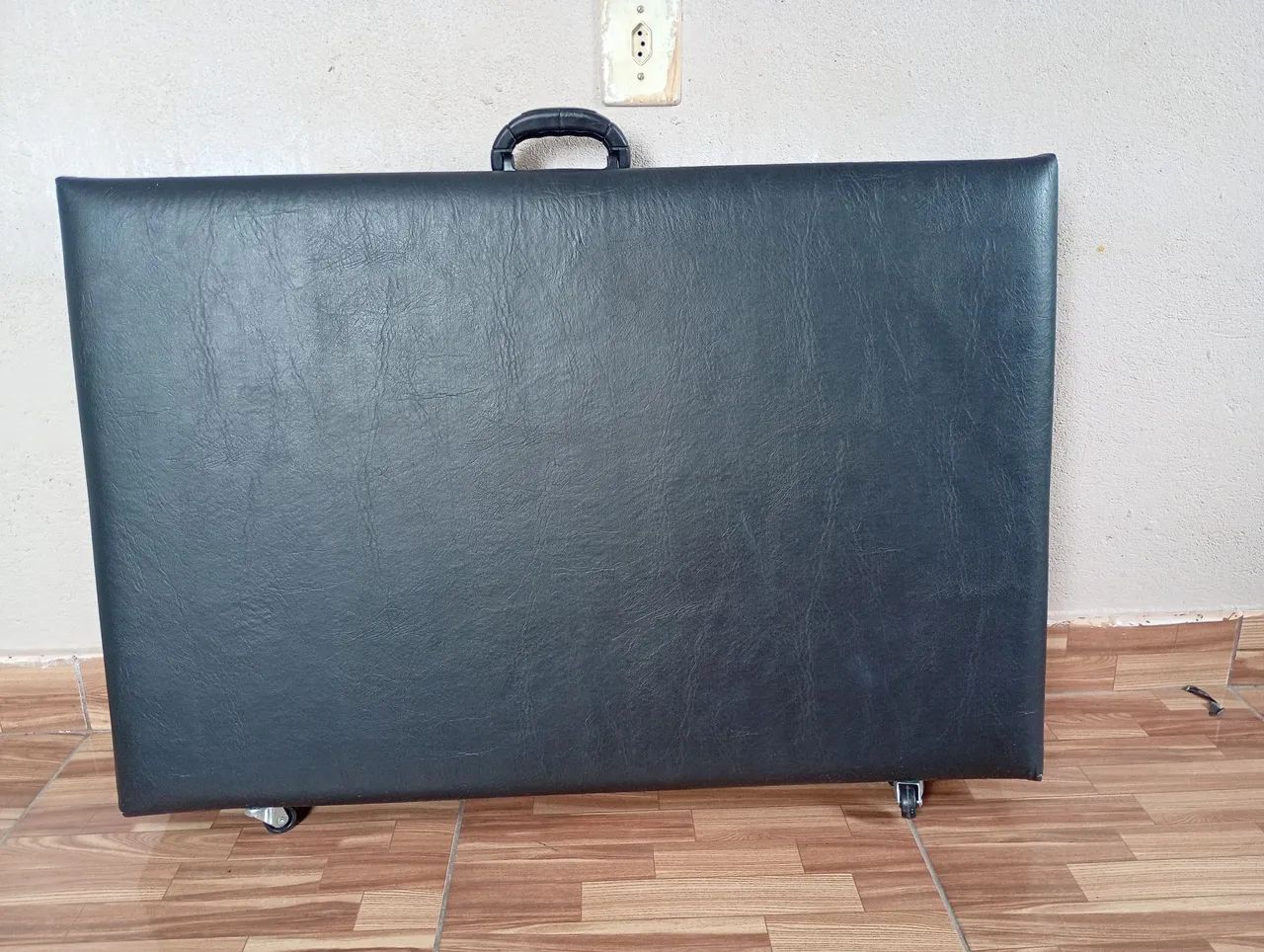 Vende- se  Mala maleta seminova - Foto 3