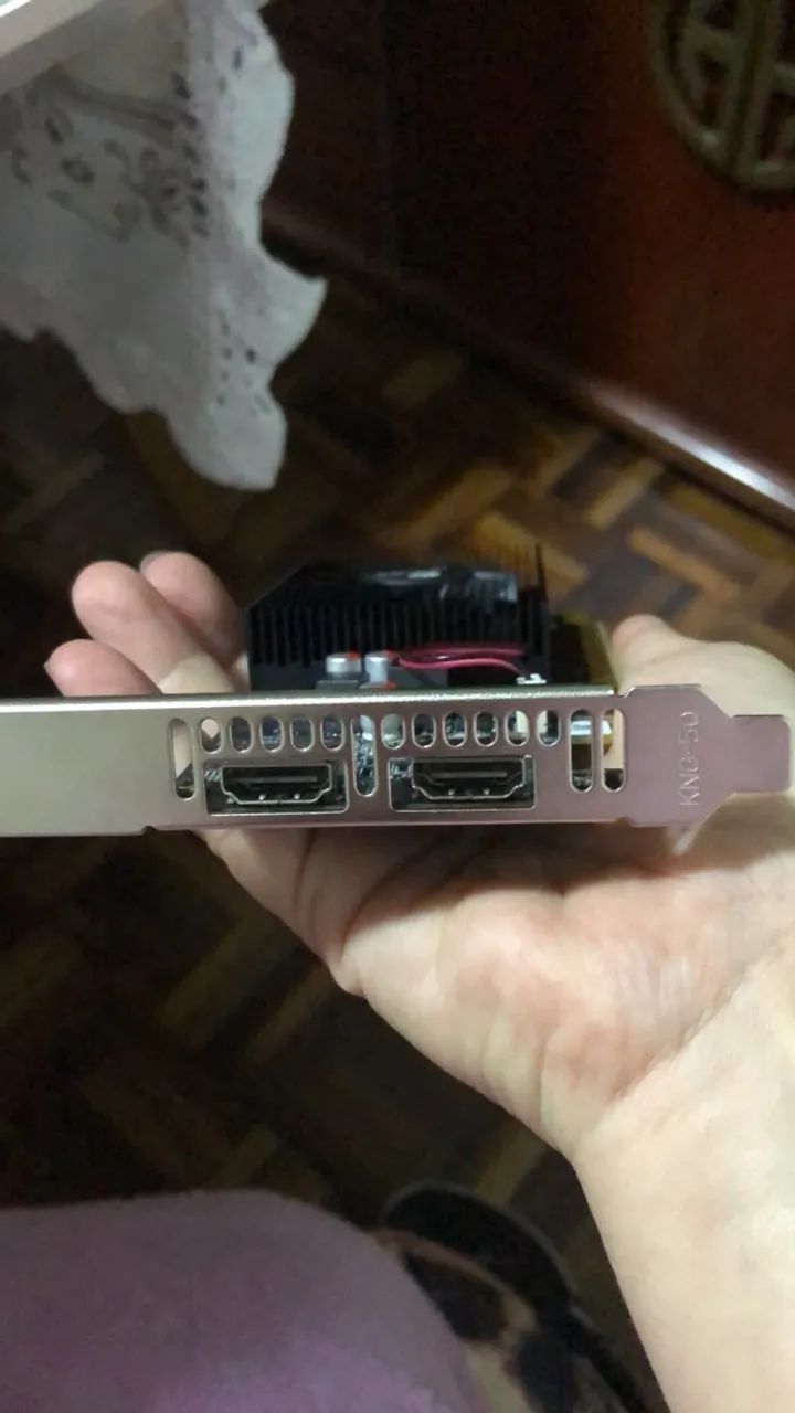 Placa De Vídeo R7 350 4gb - Foto 3