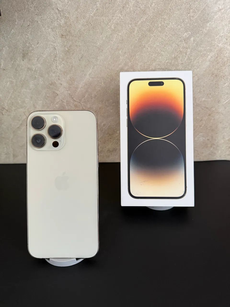 iPhone 14 Pro Max 256gb impecável - Celulares e Smartphones