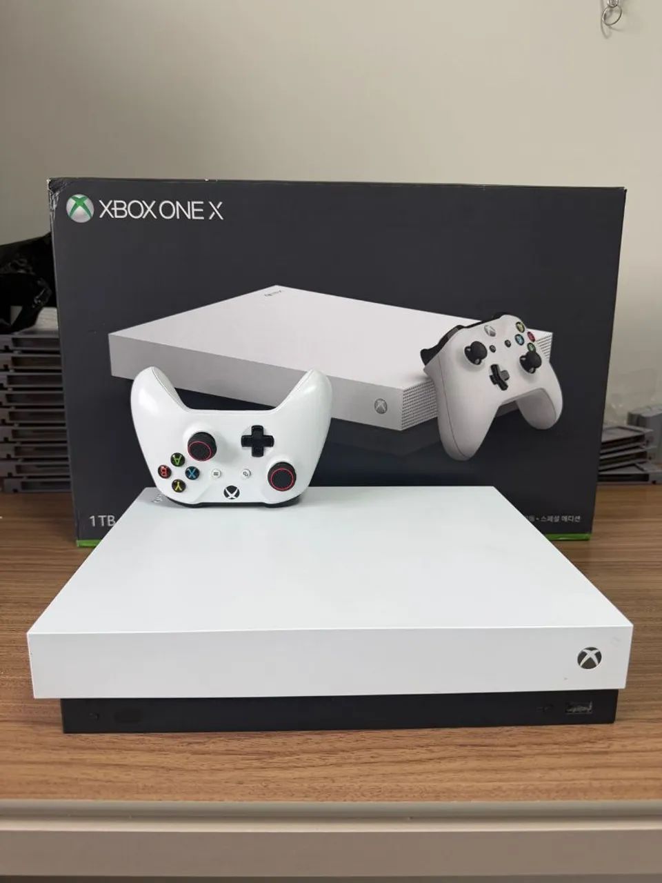 Xbox one X edicao especial branco