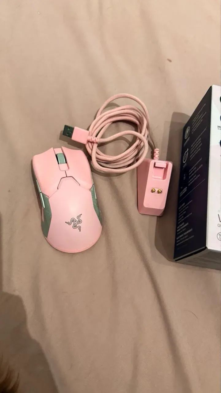Mouse Viper Ultimate Quartz Pink + Grip Tape  - Foto 2