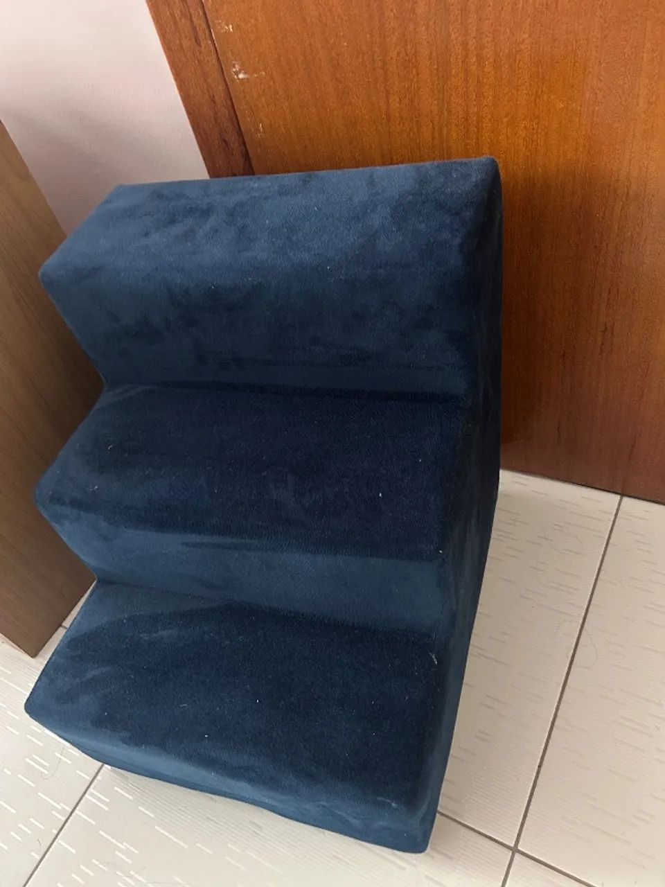 Escada pet 