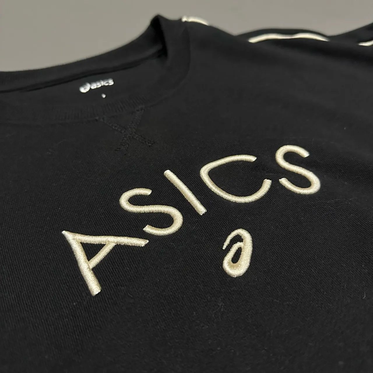 Blusão Moletom Asics Retro  - Foto 5