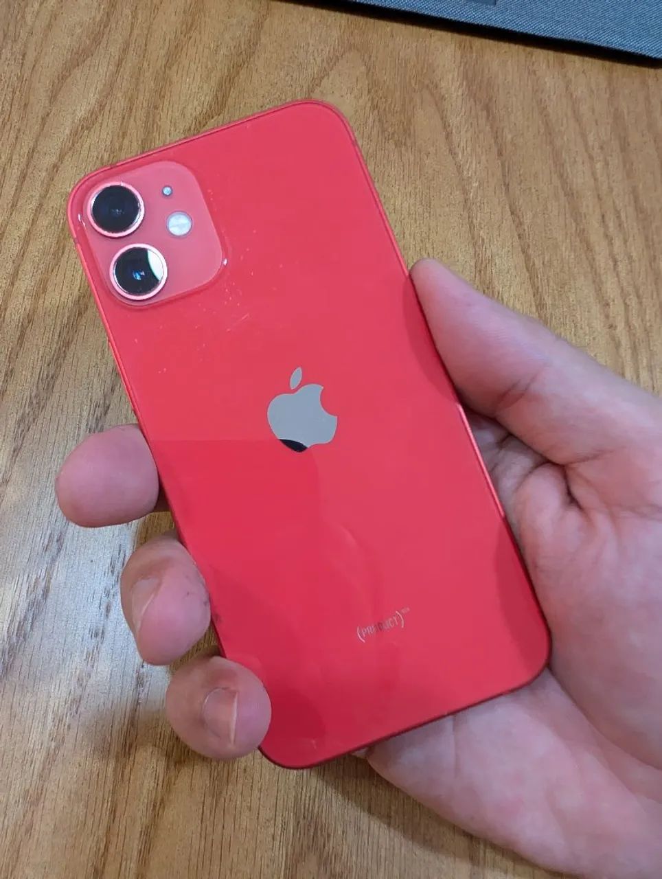 iPhone 12 Mini product (red), monstrinho vermelho - Celulares e