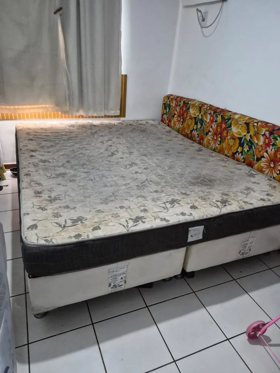 Cama Box Queen 