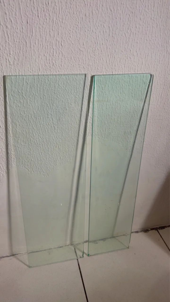 Vendo prateleira de vidro 