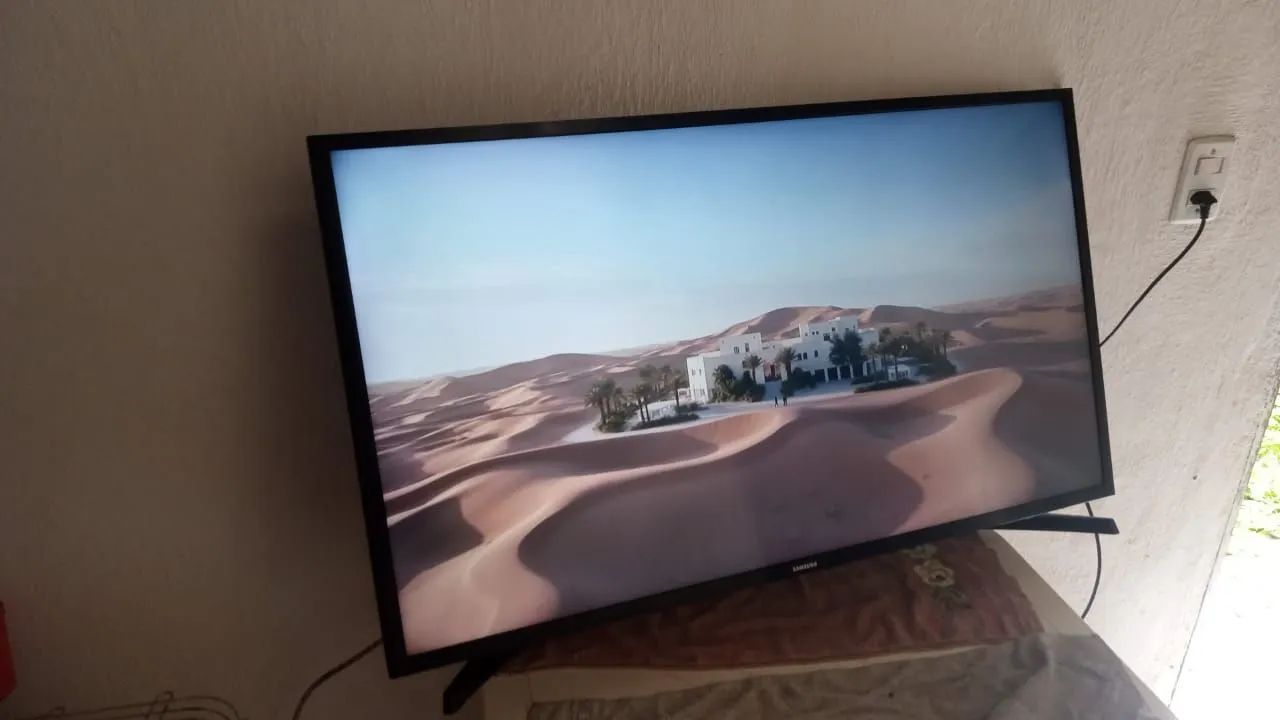 Vendo tv Samsung de 43 - Foto 3