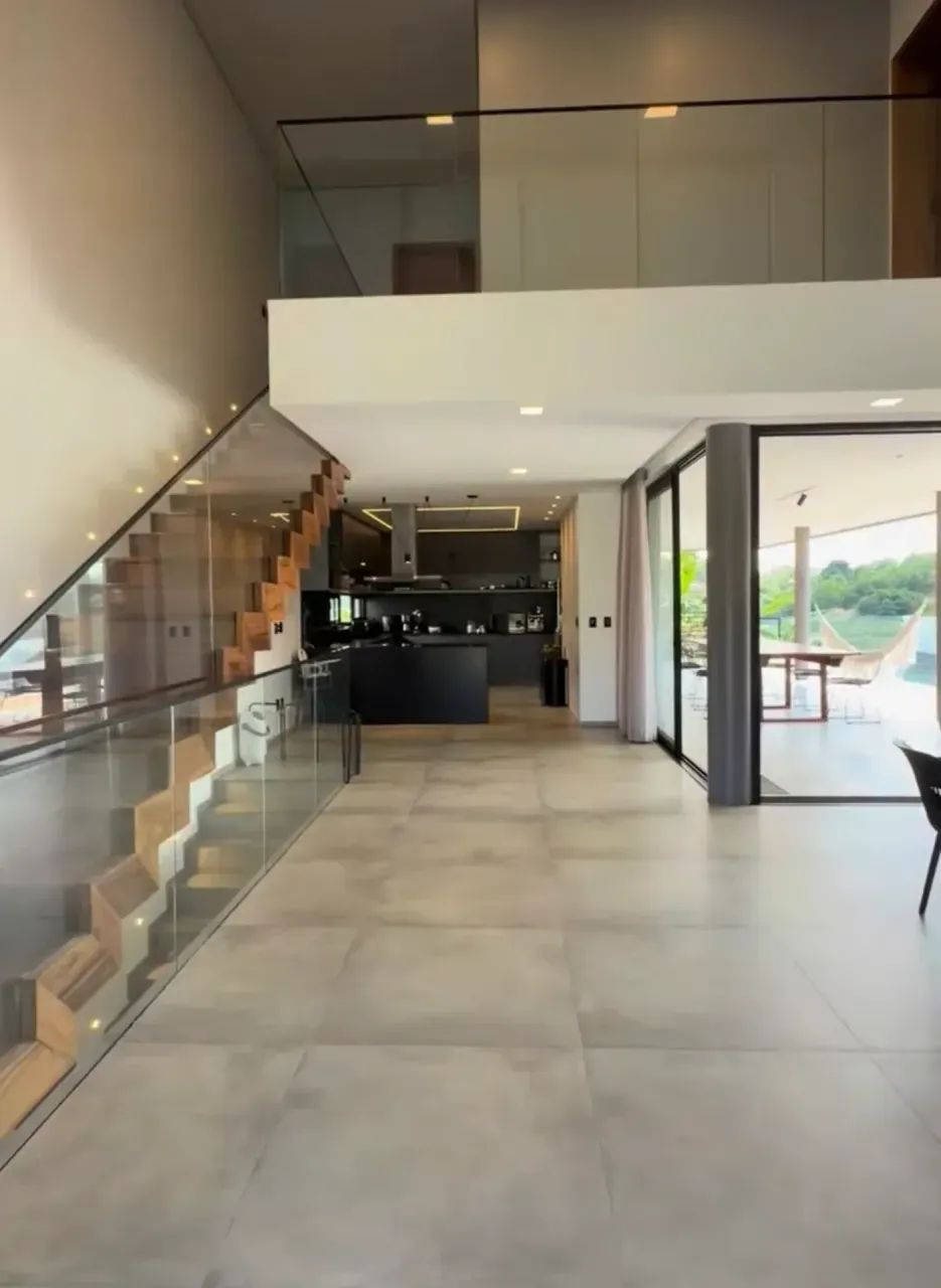 Vendo Excelente Casa Duplex de 450 m² com 3 suítes no Atlantis - Foto 4