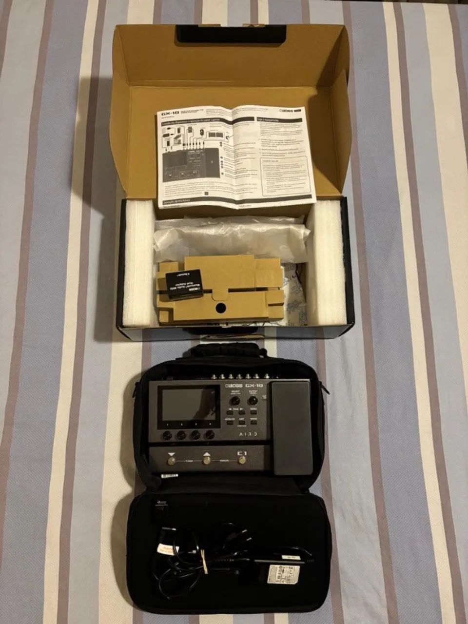 Boss GX-10 (estado de nova) + Adaptador BT-Dual + Case original