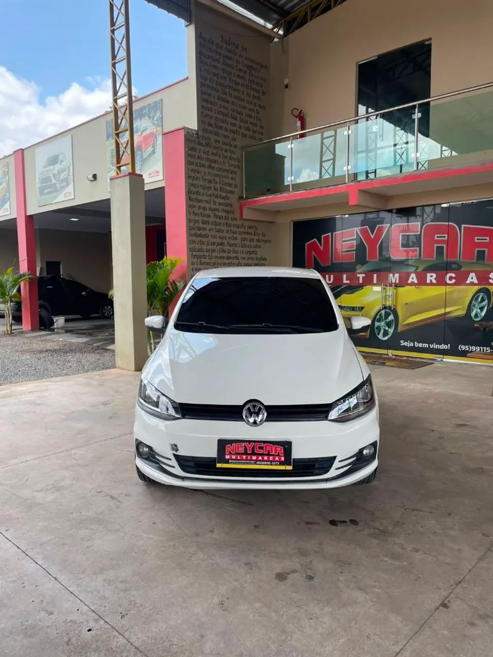 Volkswagen Fox Comfortline 1.0 Flex 8V 5P 2015 - Foto 2
