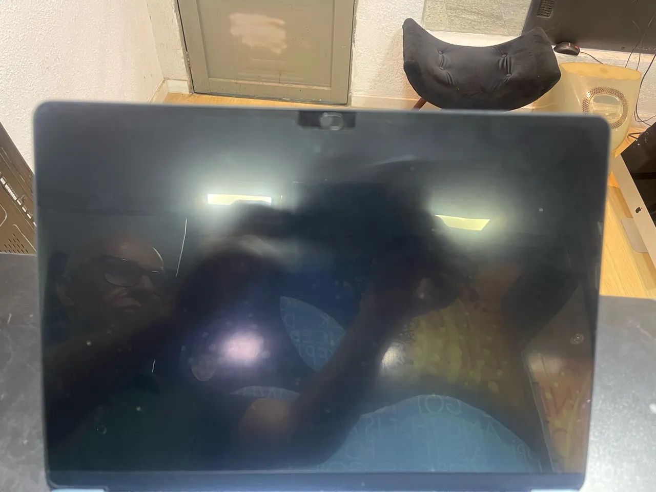 Display MacBook Air M3 midnight sem defeito  - Foto 2