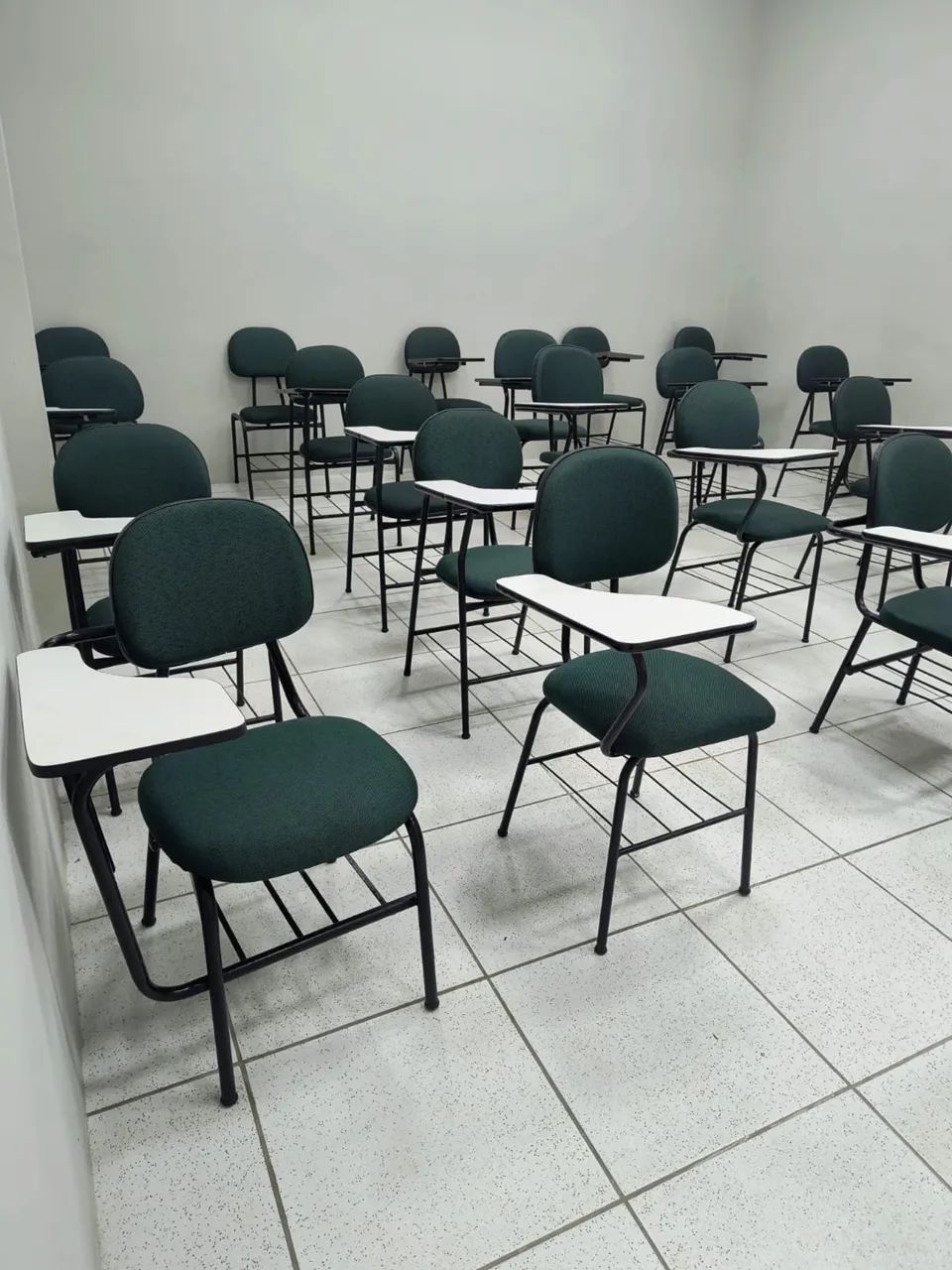Cadeiras Escolares  - Foto 2