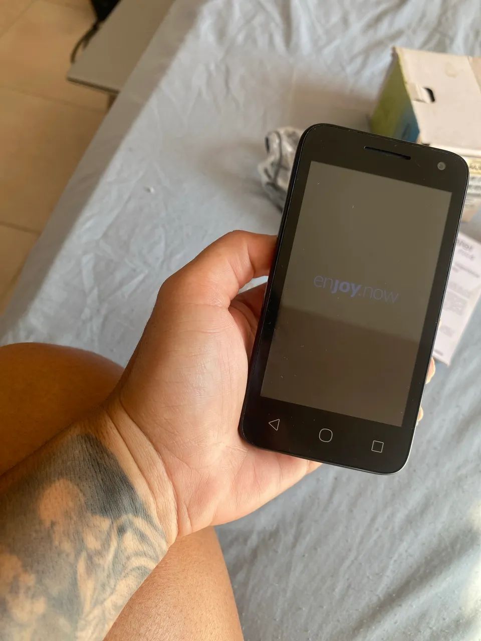 Celular Alcatel PIXI 4 - Foto 4