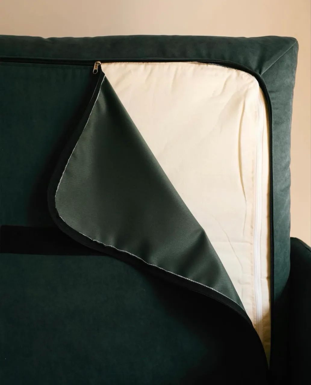 SOFÁ MODULAR 4 LUGARES COM PUFF - Foto 4