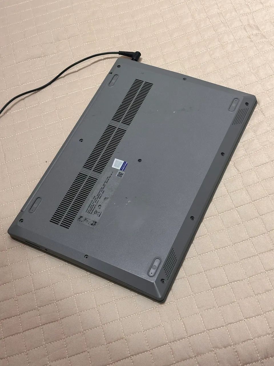 Lenovo IdeaPad S145 - Foto 3