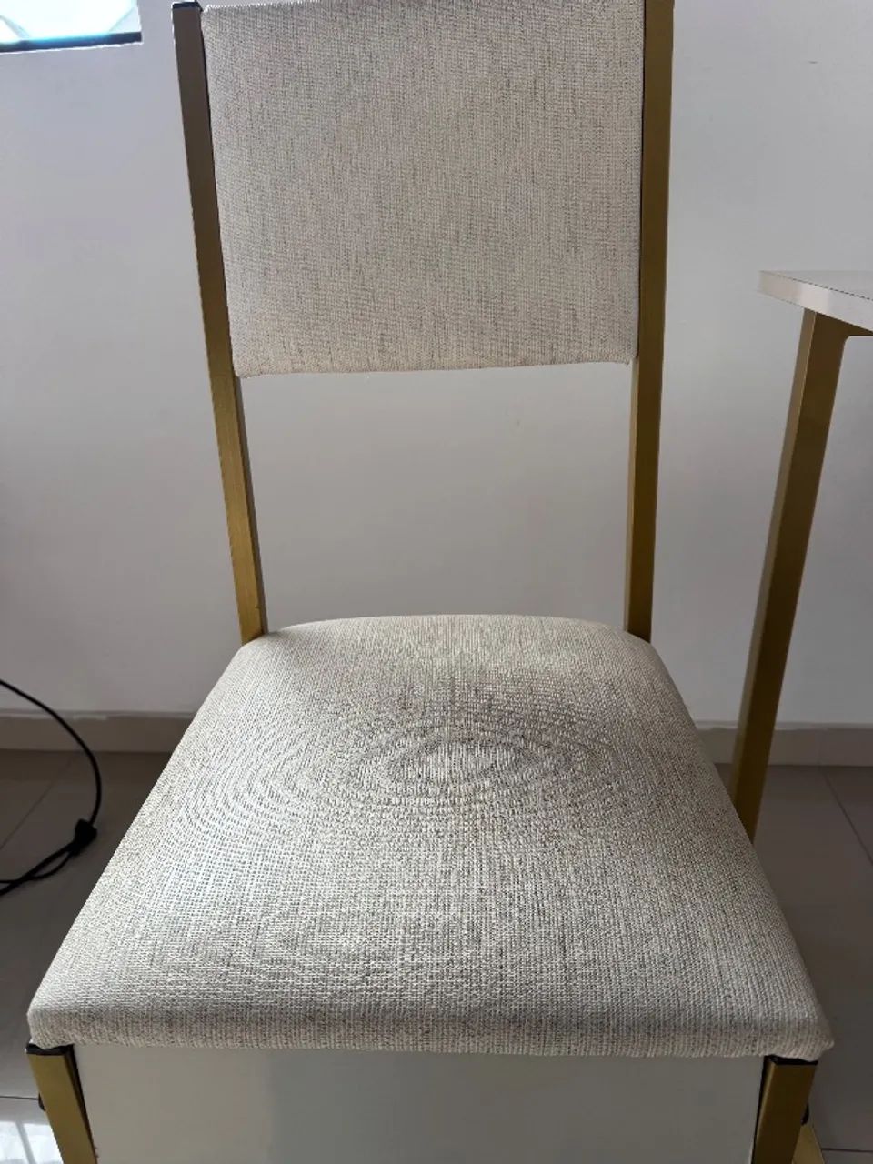 mesa de jantar com 4 cadeiras - Foto 3