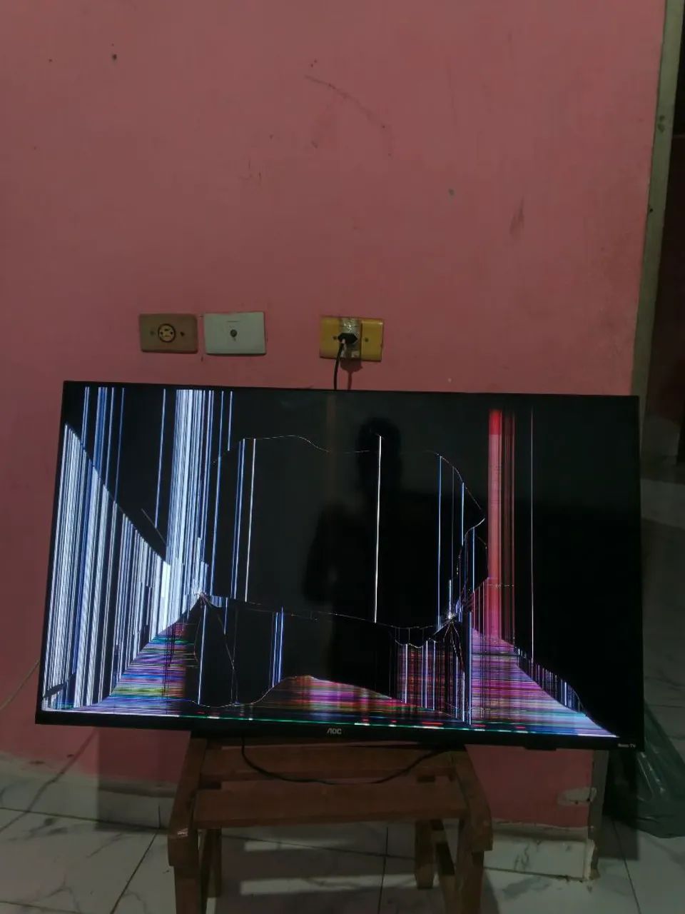 Vende se tv smart de 43 polegadas (defeito