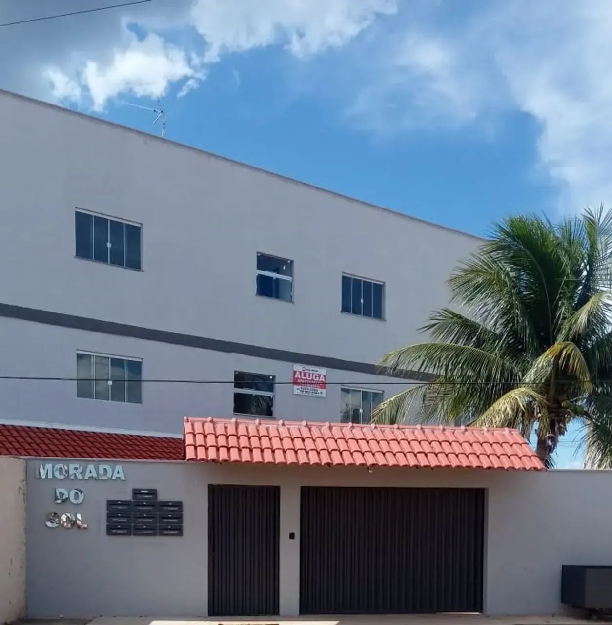 Prédio inteiro - Caldas Novas - 8 apartamentos