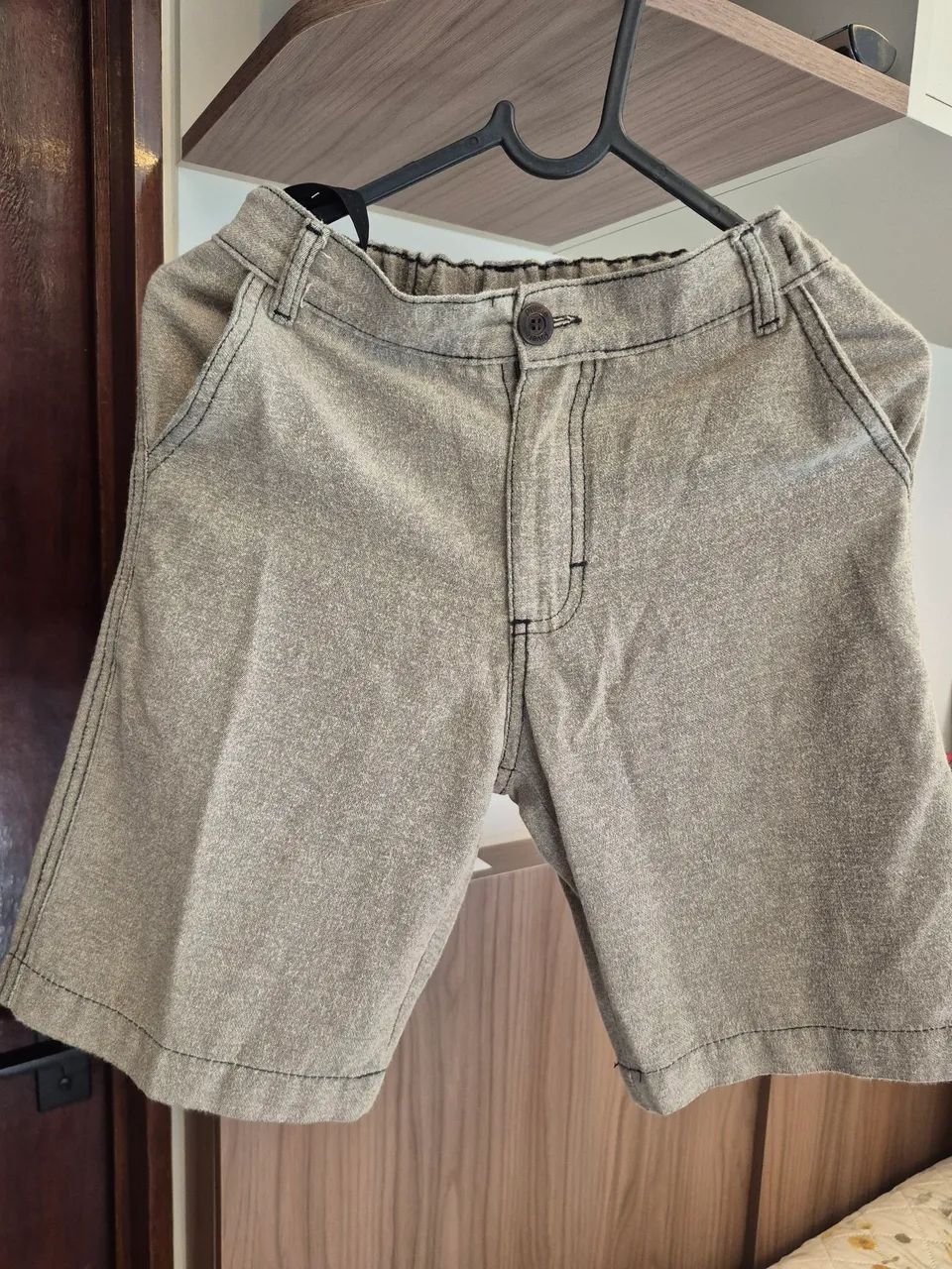 Bermuda bege infantil tam 8