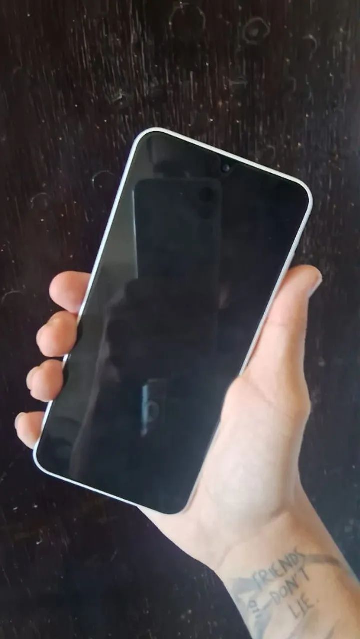Samsung Galaxy A26 5G 256GB 8 DE RAM - Foto 2
