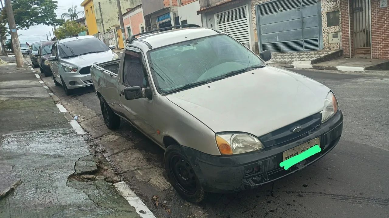 Ford Courier Courier 1.6 L/ 1.6 Flex 2000